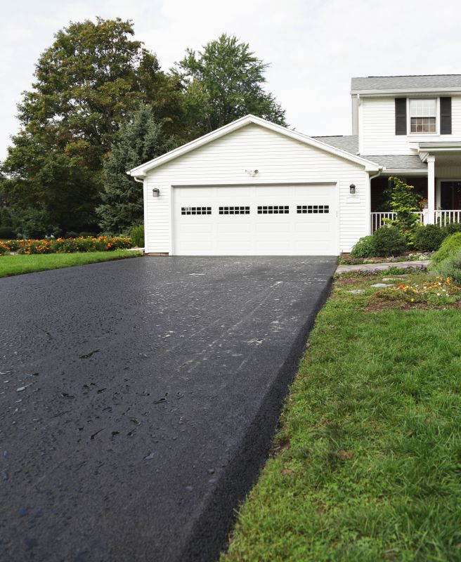 Asphalt Driveway in Humble
